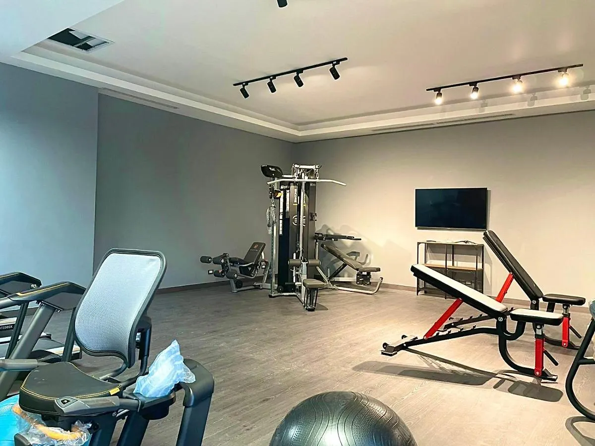 Contactos de Luxury Apartment En La Esperilla